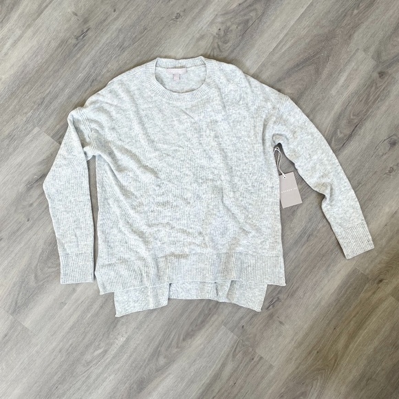Chelsea28 High Low Crew Neck Sweater - Picture 2 of 6